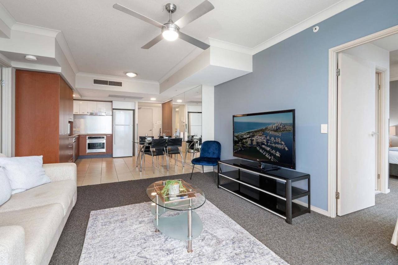 Chevron Renaissance - Self Contained & Privately Managed Apartments ゴールドコースト エクステリア 写真