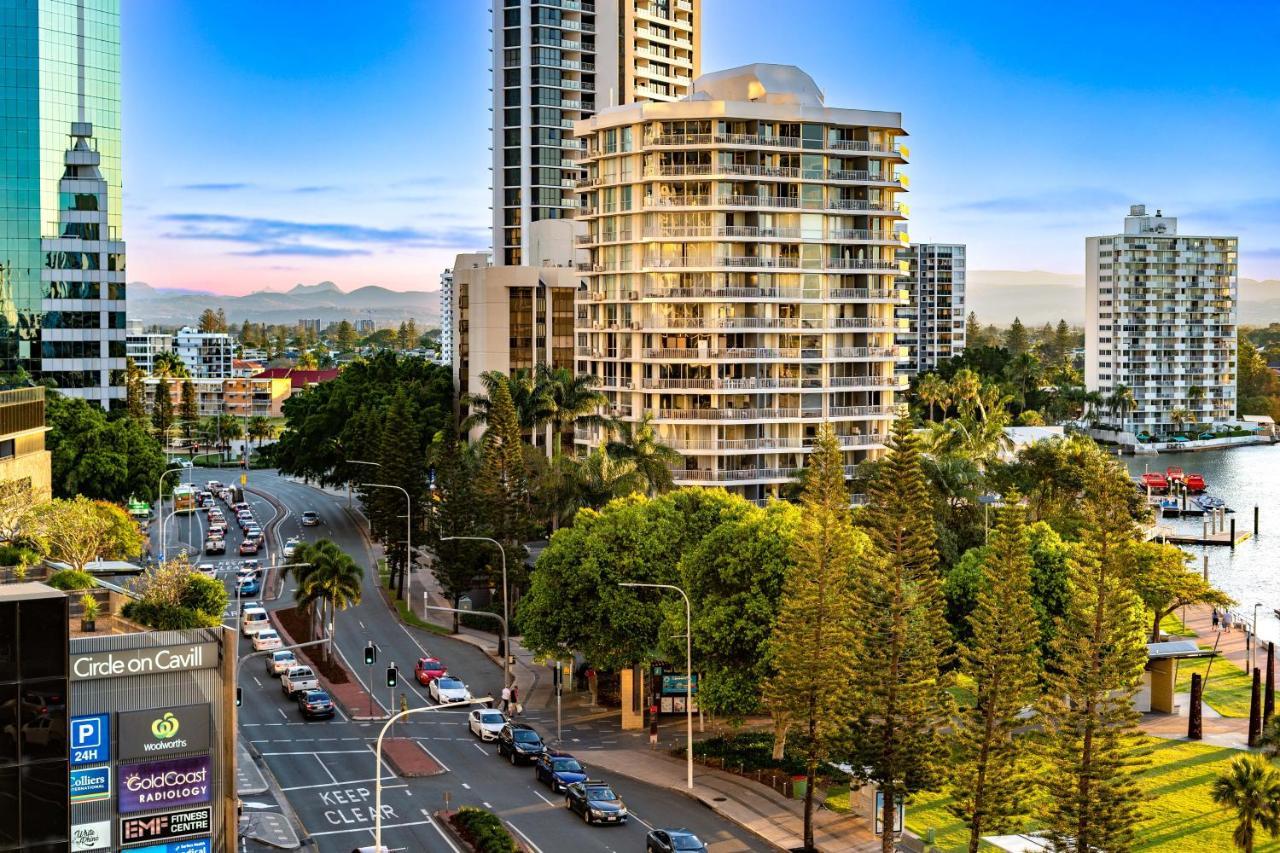 Chevron Renaissance - Self Contained & Privately Managed Apartments ゴールドコースト エクステリア 写真