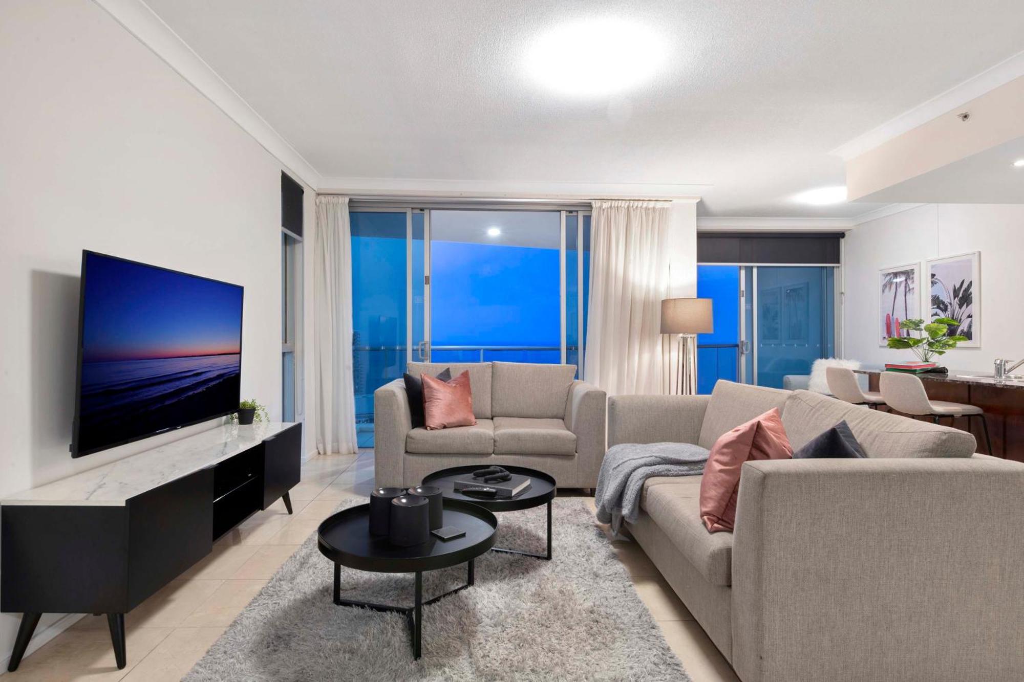 Chevron Renaissance - Self Contained & Privately Managed Apartments ゴールドコースト エクステリア 写真