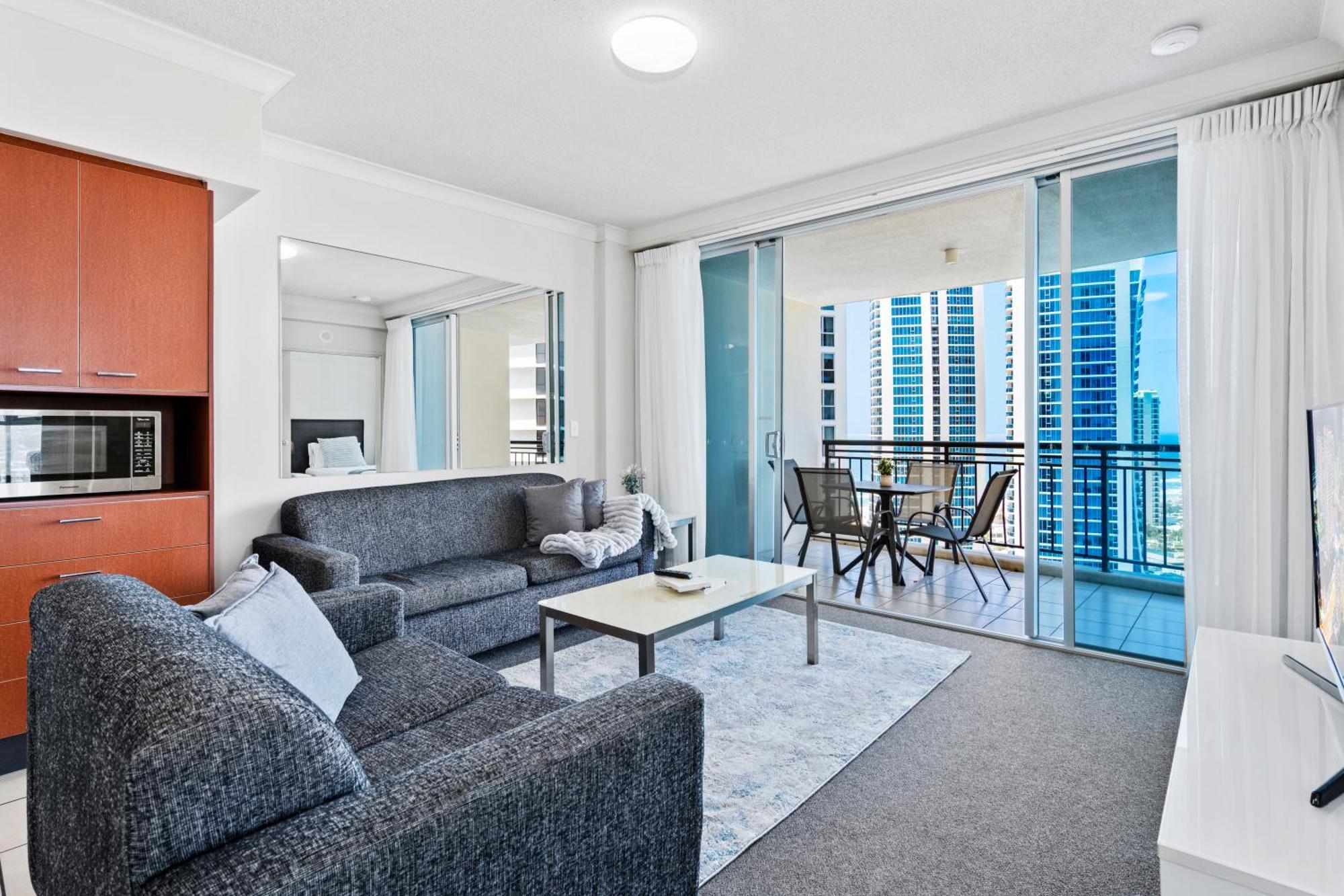 Chevron Renaissance - Self Contained & Privately Managed Apartments ゴールドコースト エクステリア 写真