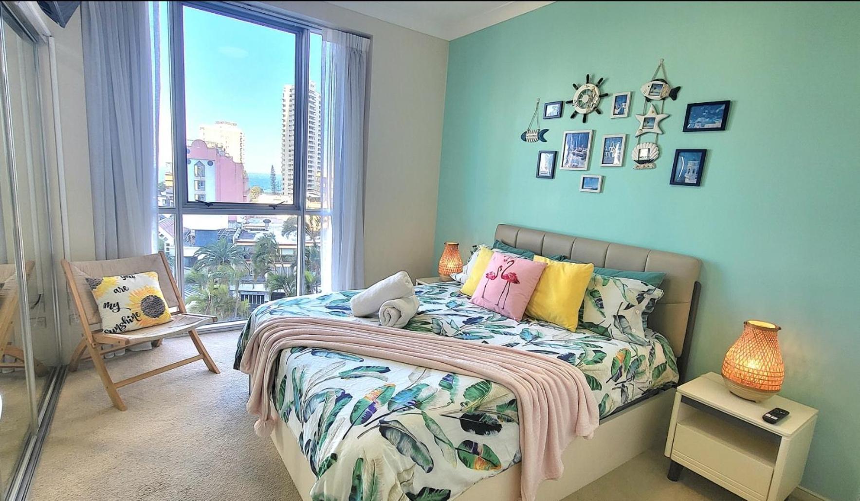 Chevron Renaissance - Self Contained & Privately Managed Apartments ゴールドコースト エクステリア 写真