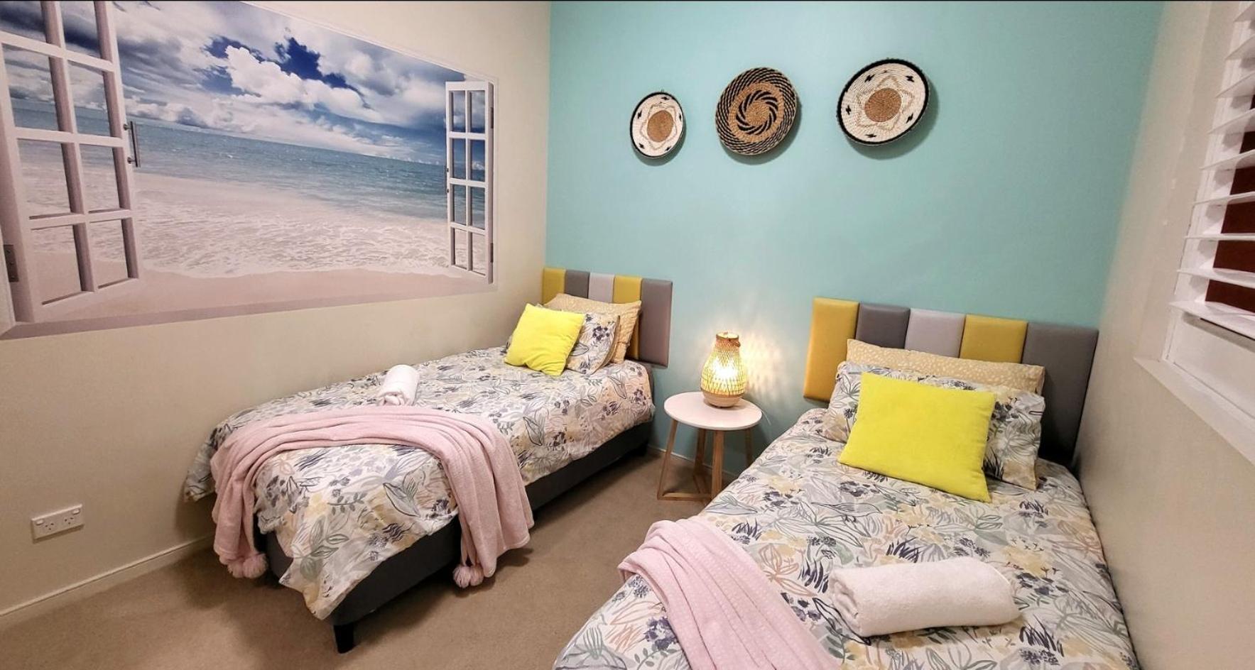 Chevron Renaissance - Self Contained & Privately Managed Apartments ゴールドコースト エクステリア 写真